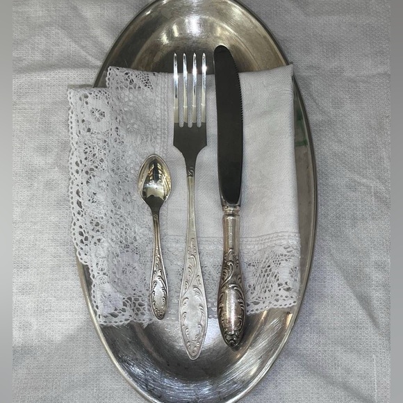 Mood - Picture 5 of 6